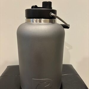 RTIC 1 Gallon INSULATED JUG